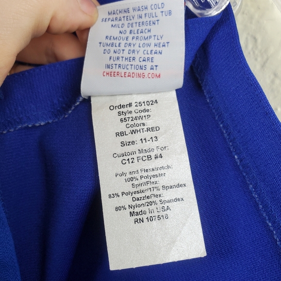 USO Girl Costume Captain America - Picture 5 of 7